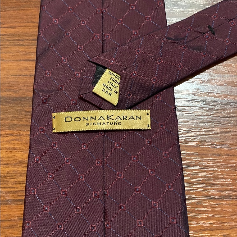 Donna Karan Signature Maroon Geometric Tie